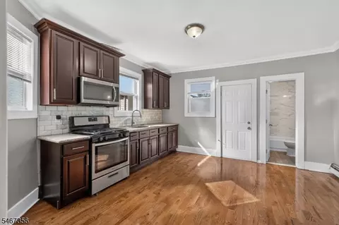 72 Summer Ave, Newark, NJ 07104