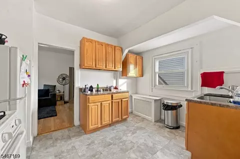 Entry Way - 61 Spring St, Bloomfield, NJ 07003 photo 3 of 3