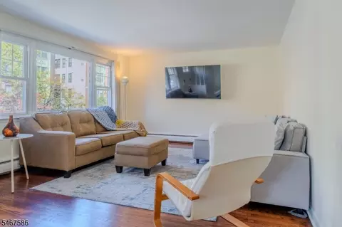 668 Lincoln Ave, City Of Orange, NJ 07050