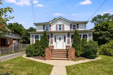9 Main St, Roxbury Twp, NJ 07876
