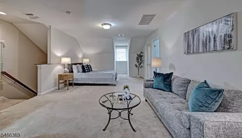 Bedroom - 38 Eggers Ct, Summit, NJ 07901 photo 5 of 6