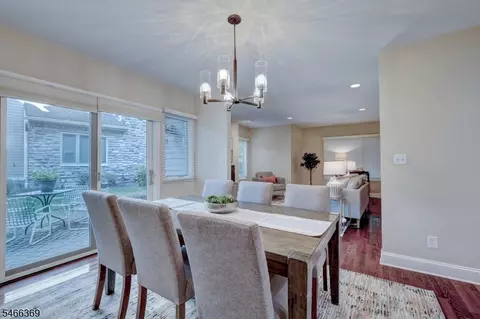 Dining - 38 Eggers Ct, Summit, NJ 07901 photo 3 of 5