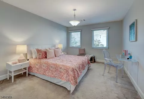 Bedroom - 38 Eggers Ct, Summit, NJ 07901 photo 3 of 6