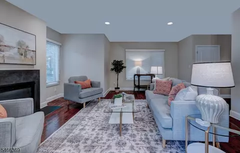 Living - 38 Eggers Ct, Summit, NJ 07901 photo 1 of 3