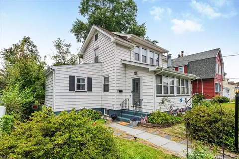 5 Smallwood Ave, Belleville, NJ 07109