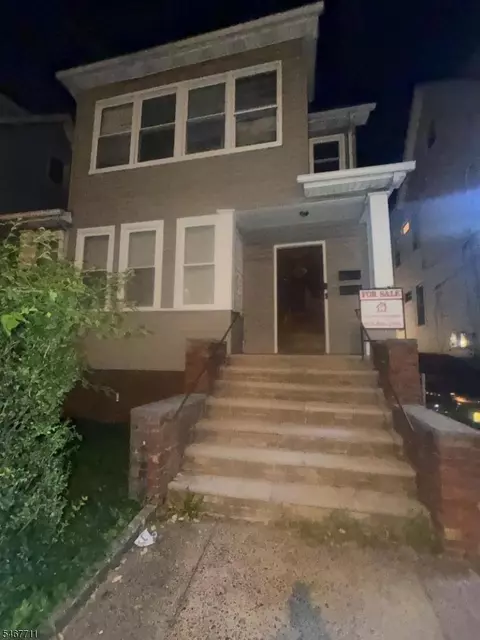 239 Alexander St, Newark, NJ 07106