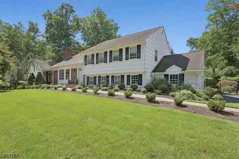 14 Westview Rd, Short Hills, NJ 07078