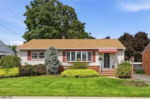 12 Parson Rd, Clifton, NJ 07012