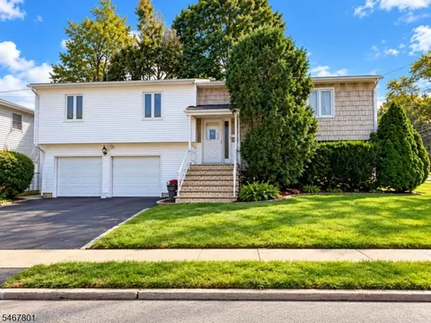 2452 Steuben St, Union, NJ 07083