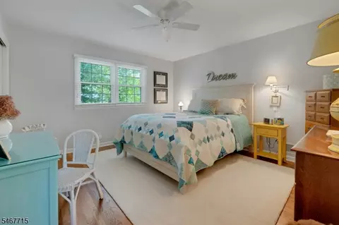 Bedroom - 2 Mansfield Ct, Mendham, NJ 07945 photo 2 of 3