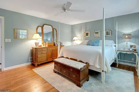 Bedroom - 2 Mansfield Ct, Mendham, NJ 07945 photo 1 of 3