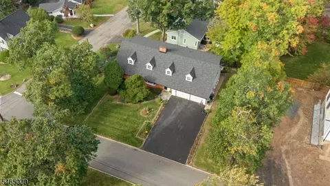 39 Lessing Rd, West Orange, NJ 07052