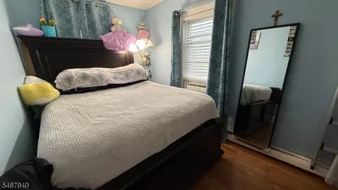 Bedroom - 438 W 5th St, Plainfield, NJ 07060 photo 4 of 7