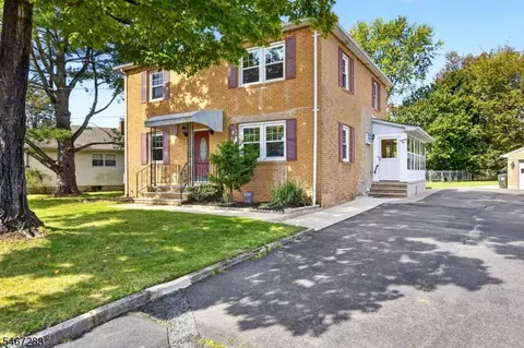 36 Ardmaer Dr, Bridgewater, NJ 08807