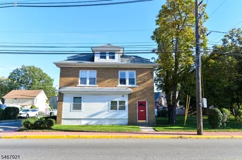 52 Moonachie Rd, Moonachie, NJ 07074