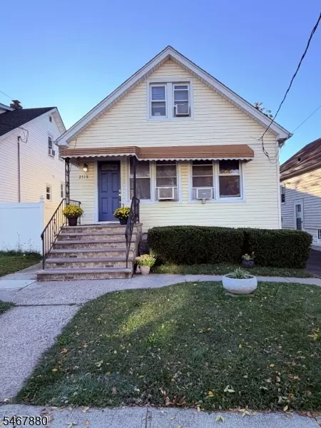 2518 Ogden St, Linden, NJ 07036