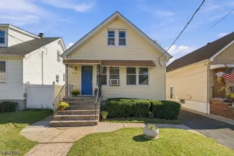 2518 Ogden St, Linden, NJ 07036