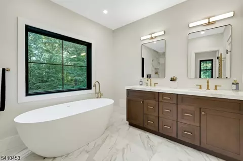 Bath - 83 W End Ave, Summit, NJ 07901 photo 2 of 7