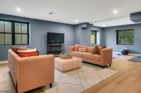 Other - 83 W End Ave, Summit, NJ 07901 photo 9 of 13