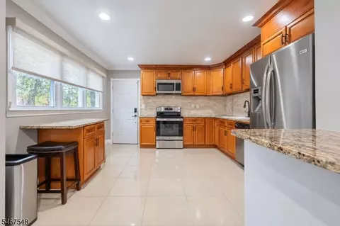 Kitchen - 194 Wiley Ave, Plainfield, NJ 07062 photo 1 of 2