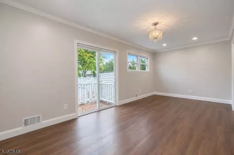 Living - 194 Wiley Ave, Plainfield, NJ 07062 photo 3 of 4