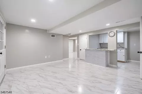 Living - 194 Wiley Ave, Plainfield, NJ 07062 photo 4 of 4