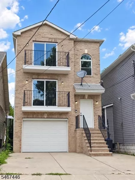 23 Edwin Pl, Newark, NJ 07112