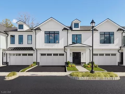 16-18 Paris Ave #1, Rockleigh, NJ 07647