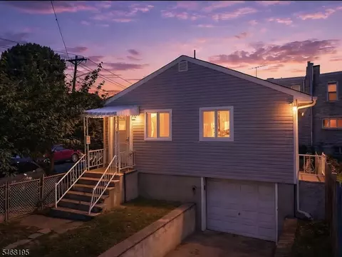1466 44th St, North Bergen, NJ 07047