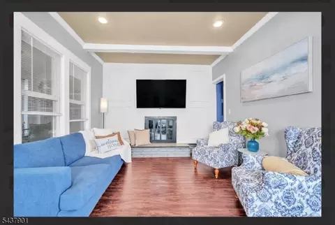 518 Miner Ter, Linden, NJ 07036