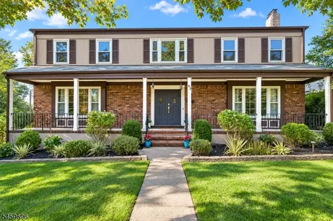 83 Edgewood Ave, West Orange, NJ 07052