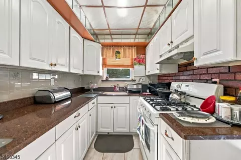 Kitchen - 308 Watson Ave, Plainfield, NJ 07062 photo 1 of 2