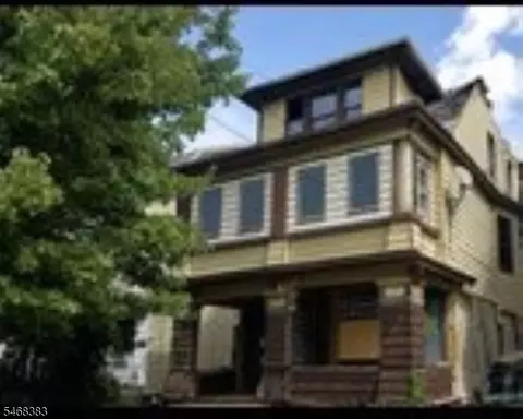 880 S 19th St, Newark, NJ 07108