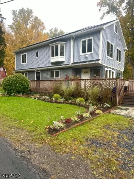 116 Vail Rd, Columbia, NJ 07832