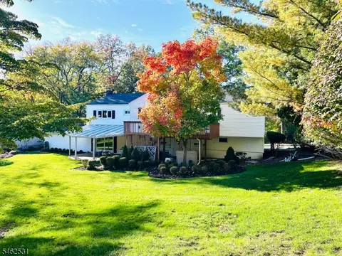 Exterior - 48 Seminole Ave, Wayne, NJ 07470 photo 10 of 10