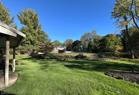 Exterior - 48 Seminole Ave, Wayne, NJ 07470 photo 6 of 10