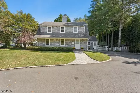 68 Crescent Pl, Short Hills, NJ 07078