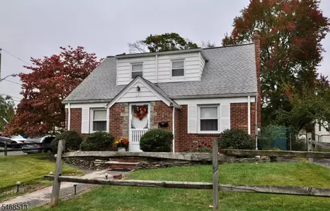241 Henley Ave, New Milford, NJ 07646