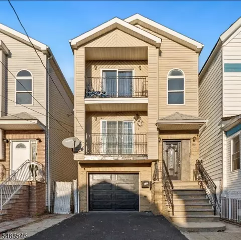 617 Franklin St, Elizabeth City, NJ 07206