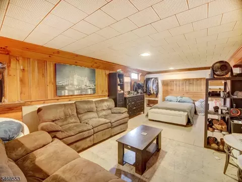 Bedroom - 120 Louis St, Hackensack, NJ 07601 photo 3 of 5