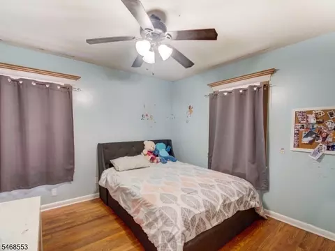 Bedroom - 120 Louis St, Hackensack, NJ 07601 photo 2 of 5