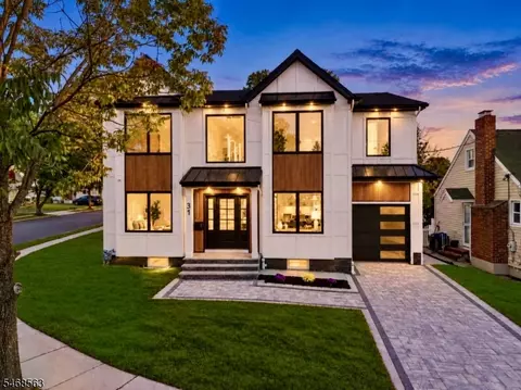 31 Barnsdale Rd, Clifton, NJ 07013