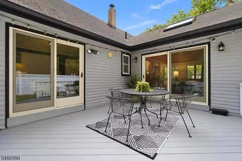 Exterior - 686 Broad St, Bloomfield, NJ 07003 photo 4 of 7