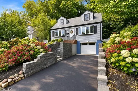 Exterior - 686 Broad St, Bloomfield, NJ 07003 photo 2 of 7