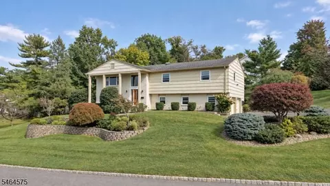 1 Syme Ave, West Orange, NJ 07052