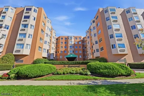 Other - 290 Anderdon St #4N, Hackensack, NJ 07601 photo 8 of 12