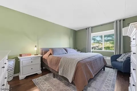 Bedroom - 290 Anderdon St #4N, Hackensack, NJ 07601 photo 1 of 5