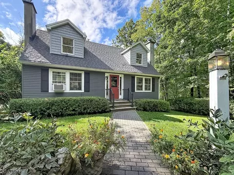 92 Ridge Rd, Branchville, NJ 07826