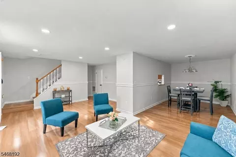 26 Rutgers Dr, Newark, NJ 07103