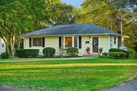 18 Sunnybrook Rd, Bernardsville, NJ 07924